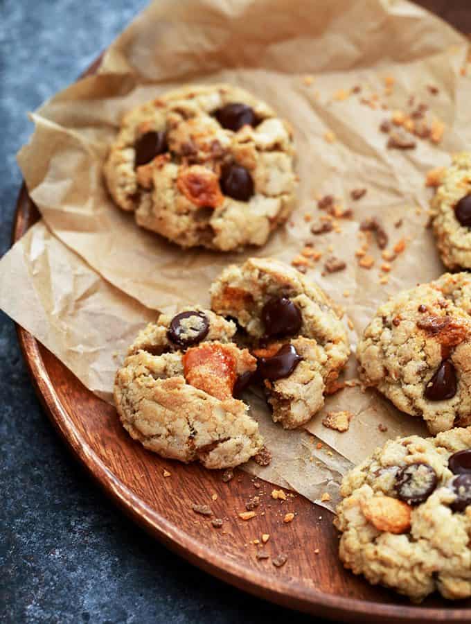 Butterfinger Oatmeal Chocolate Chip Cookies