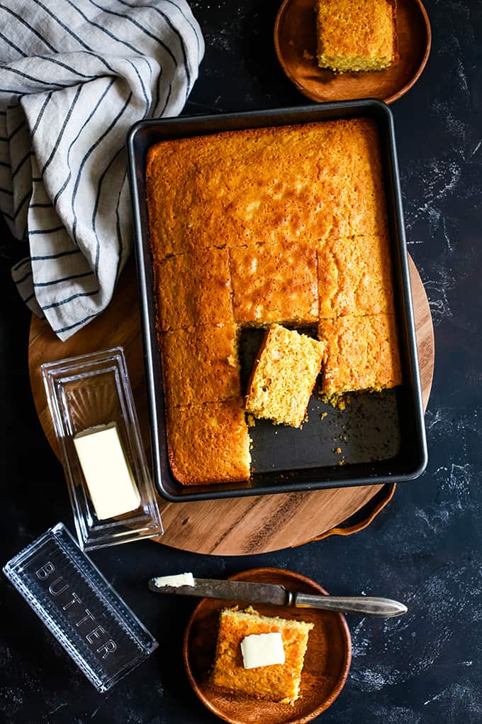 Simple Sweet Cornbread - Melanie Makes