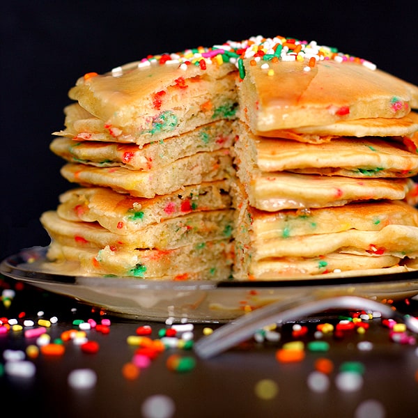 Birthday Cake Pancakes - Melanie Makes