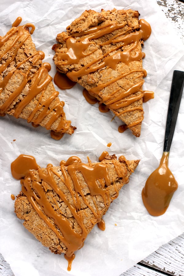 Cinnamon Maple Dulce de Leche Scones | Melanie Makes melaniemakes.com