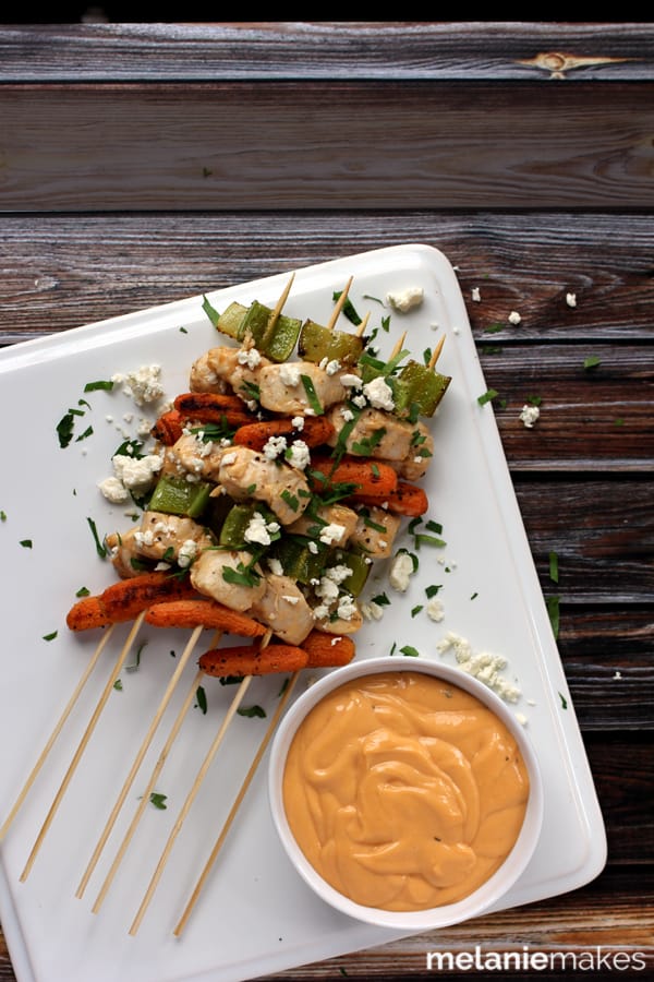 Buffalo Bleu Cheese Chicken Skewers | Melanie Makes melaniemakes.com
