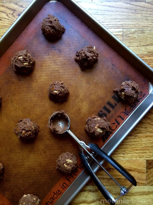 Double Chocolate Cinnamon Crunch Cookies | Melanie Makes