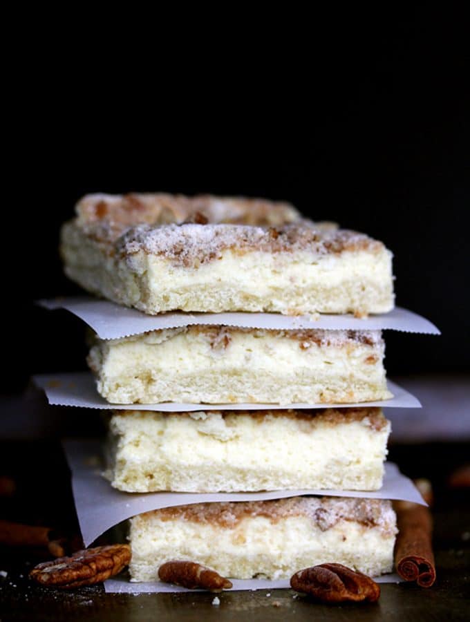 Cinnamon Pecan Streusel Cheesecake Bars