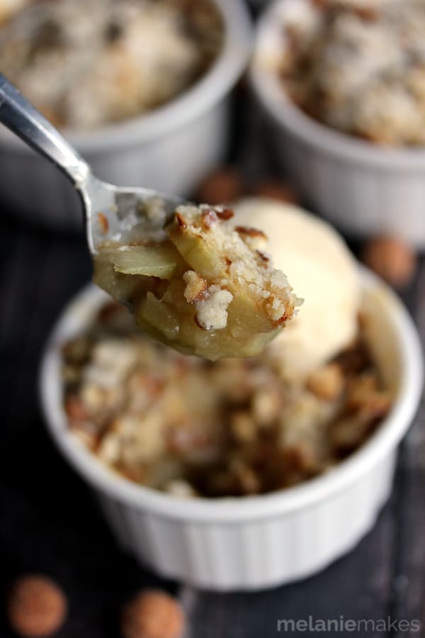 Mini Apple Crisps with Maple Habanero Pretzel Streusel | Melanie Makes