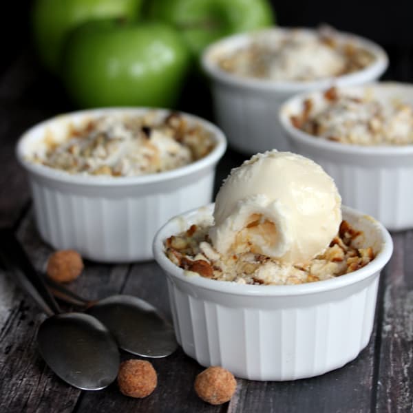 Mini Apple Crisps with Maple Habanero Pretzel Streusel