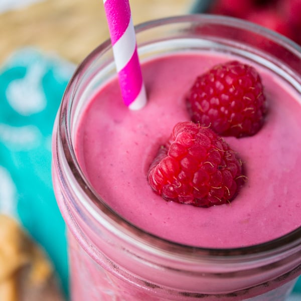 Raspberry Peanut Butter Smoothie