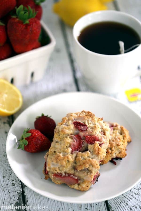 Strawberry Lemonade Scones | Melanie Makes