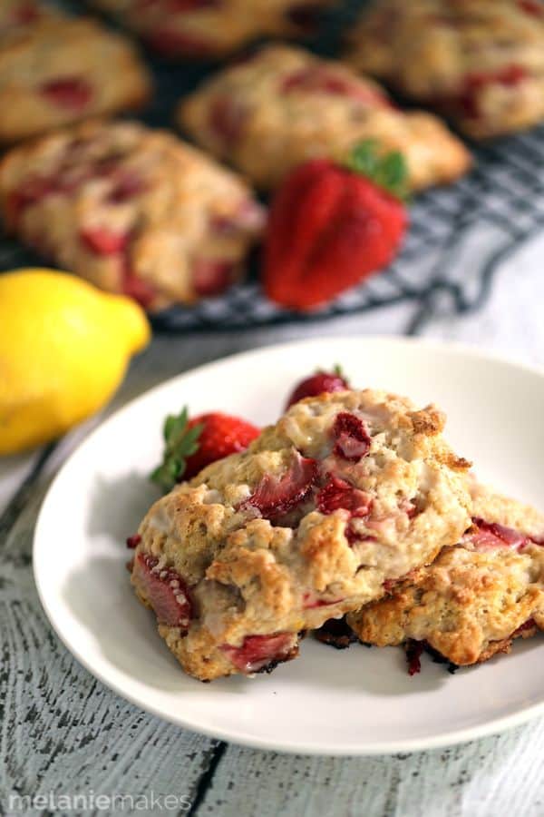 Strawberry Lemonade Scones | Melanie Makes