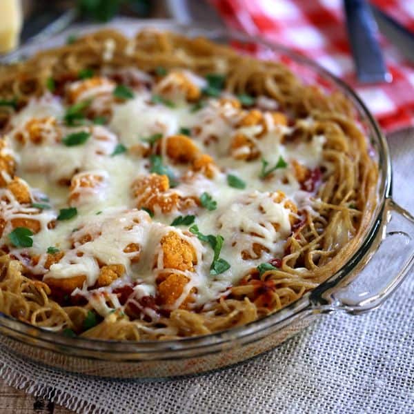Chicken Parmesan Spaghetti Pie