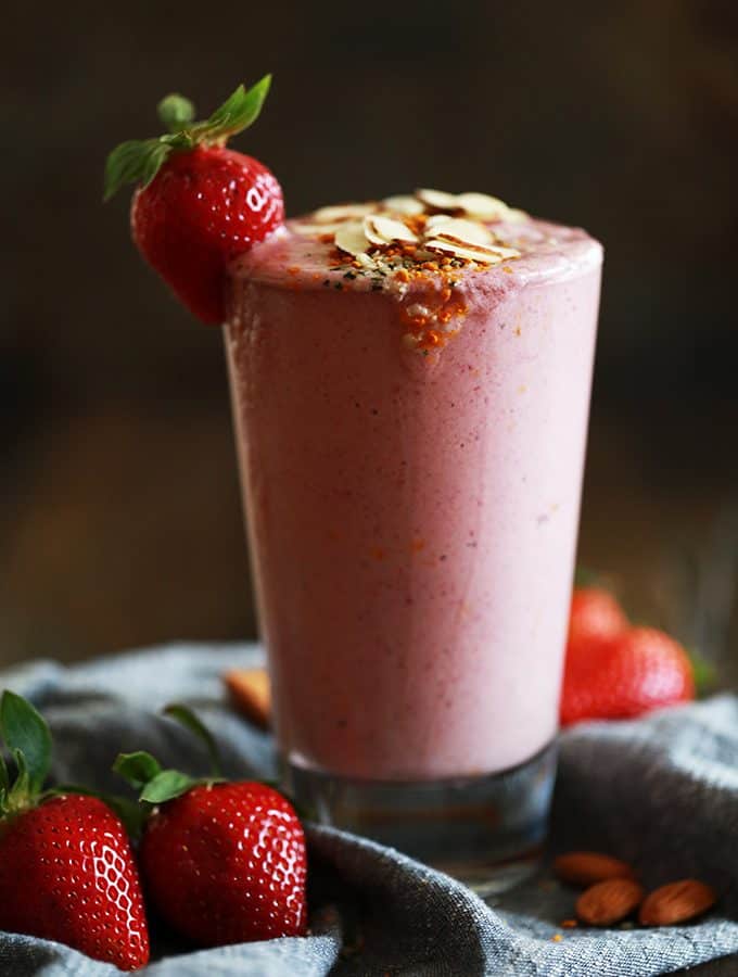 Strawberry Almond Smoothie