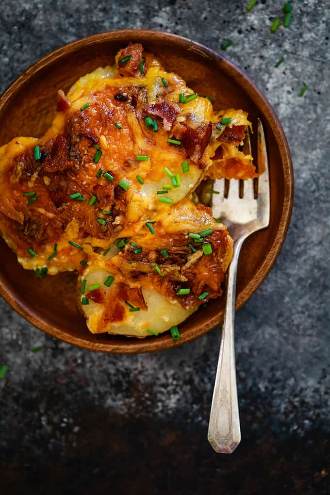 https://melaniemakes.com/images/2018/09/loaded-scalloped-potatoes-7.jpg